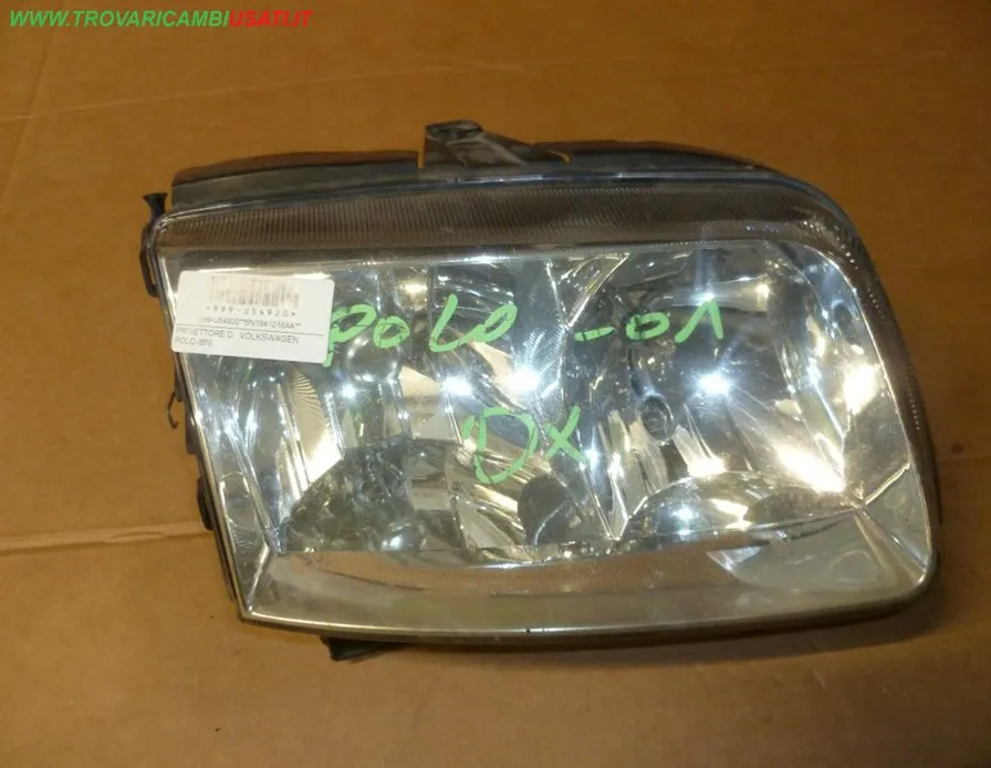 PROIETTORE D. VOLKSWAGEN POLO (6N)