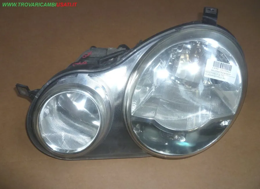 PROIETTORE S. AL TYC VOLKSWAGEN POLO (9N)