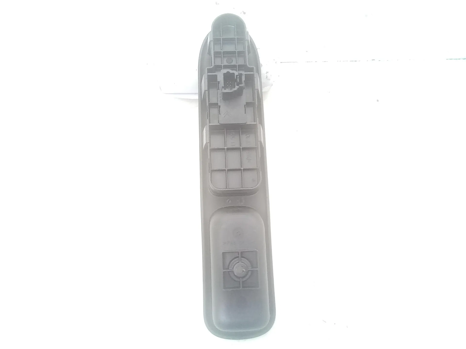 PULSANTIERA ANTERIORE DESTRA con codice 96351625xt da PEUGEOT 307 Berlina (01>05)