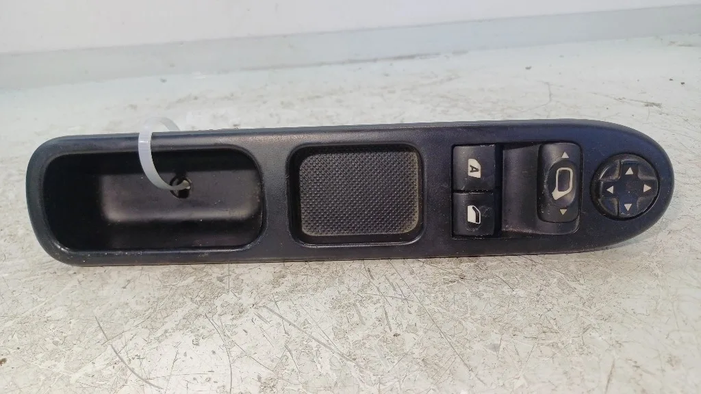 PULSANTIERA ANTERIORE SINISTRA CITROEN C3 Picasso 6554QC EP3C-8FP-8F01 (08>)