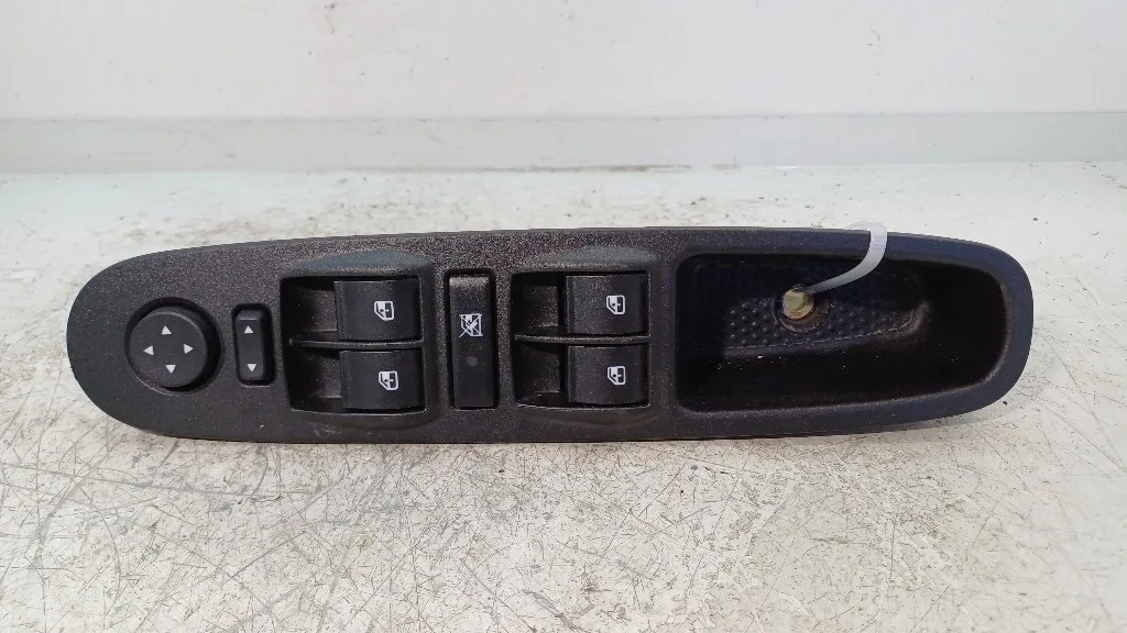 PULSANTIERA ANTERIORE SINISTRA LANCIA Ypsilon 4° Serie 735531346 169A4000 (11>23)