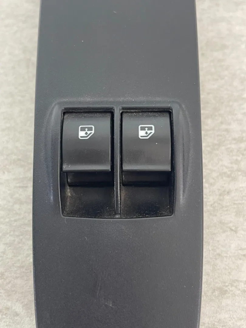 PULSANTIERA ANTERIORE SINISTRA LANCIA Ypsilon 4° Serie 735531344 con codice motore 312B1000 (11>23)