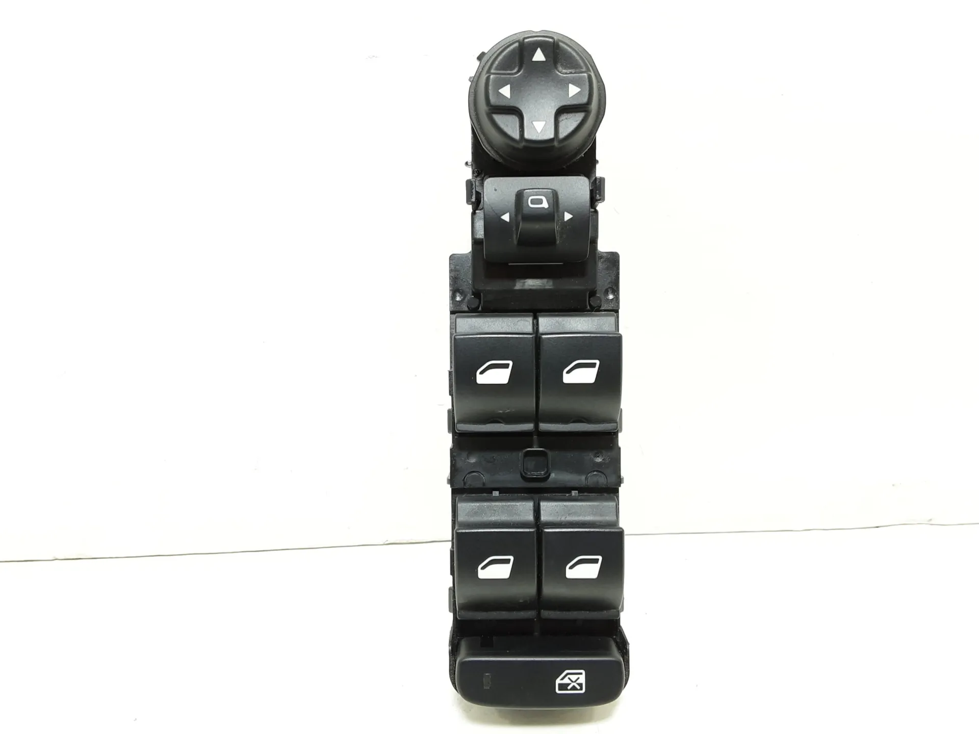PULSANTIERA ANTERIORE SINISTRA con codice 96788281ZD da OPEL Crossland Serie (X) (17>)