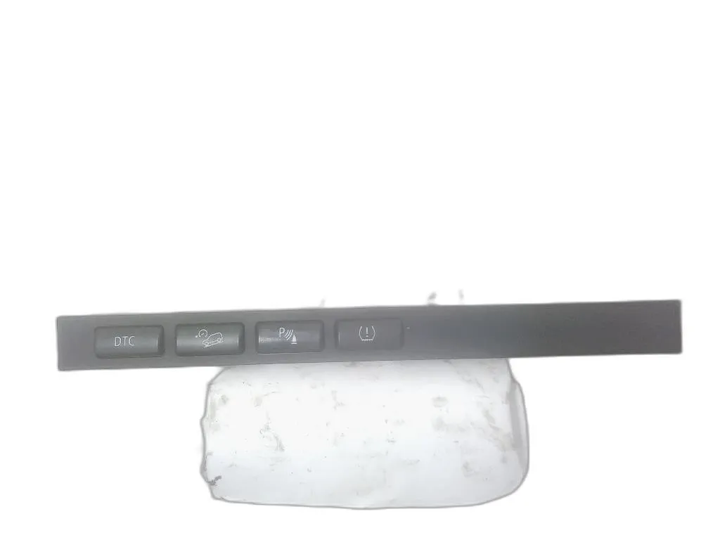 PULSANTIERA CENTRALE con codice 6131-3427955 da BMW X3 1° Serie (04>10)