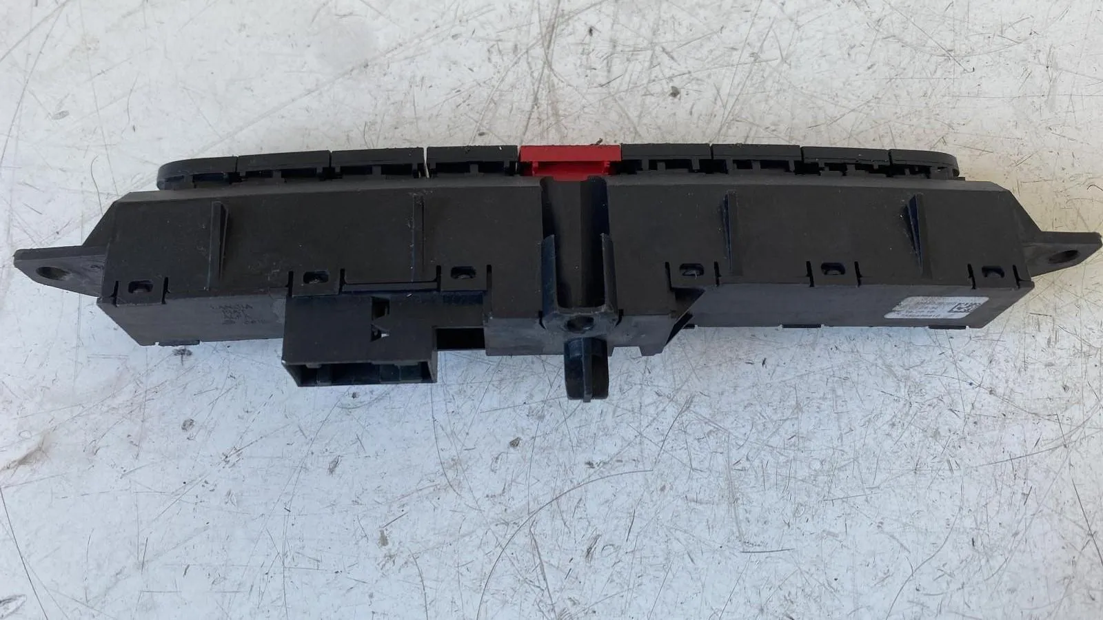 PULSANTIERA CENTRALE con codice 7356509060 da FIAT 500 L Serie (351_352) (12>)
