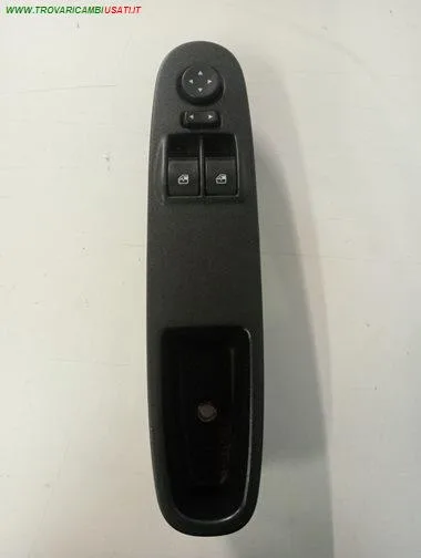 BLOCCO COMANDI ALZACRISTALLI E RETROVISORI EST. LANCIA - NEW YPSILON - 2011 > 2015, LANCIA - NEW YPSILON - 2015 > 2025 CODICE/I: OE 735531345 999-U1560628