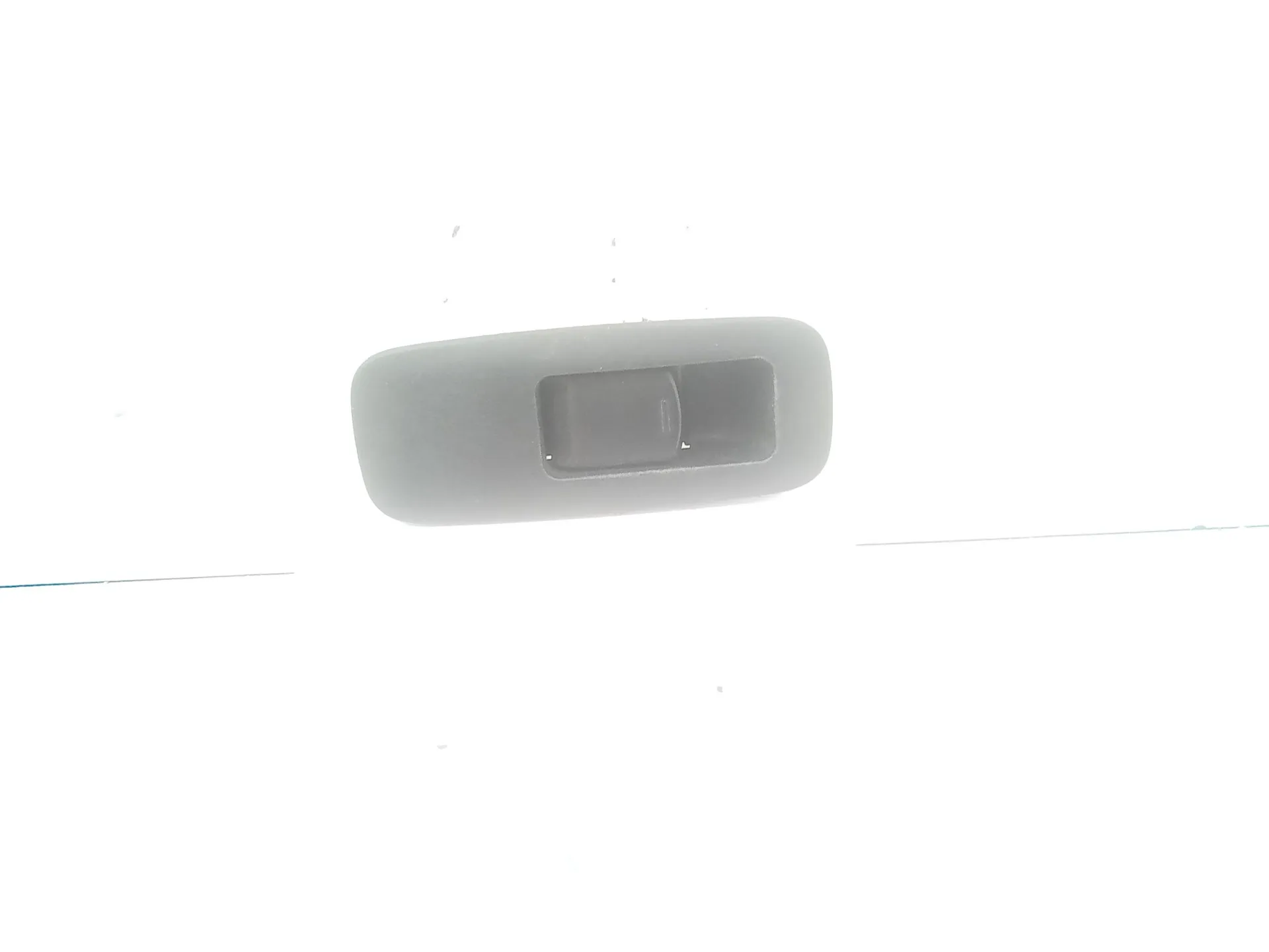 PULSANTIERA POSTERIORE DESTRA con codice 25411jd000 da NISSAN Qashqai +2 (08>13)