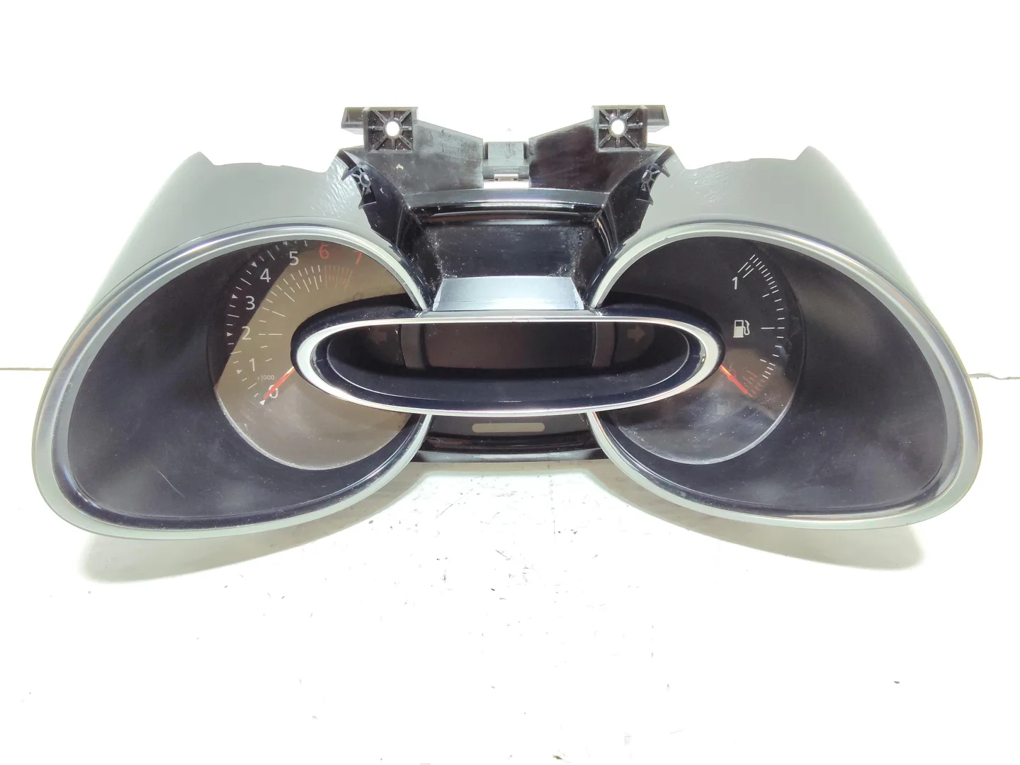QUADRO STRUMENTI con codice 24810736R da RENAULT Clio Serie IV (12>19)