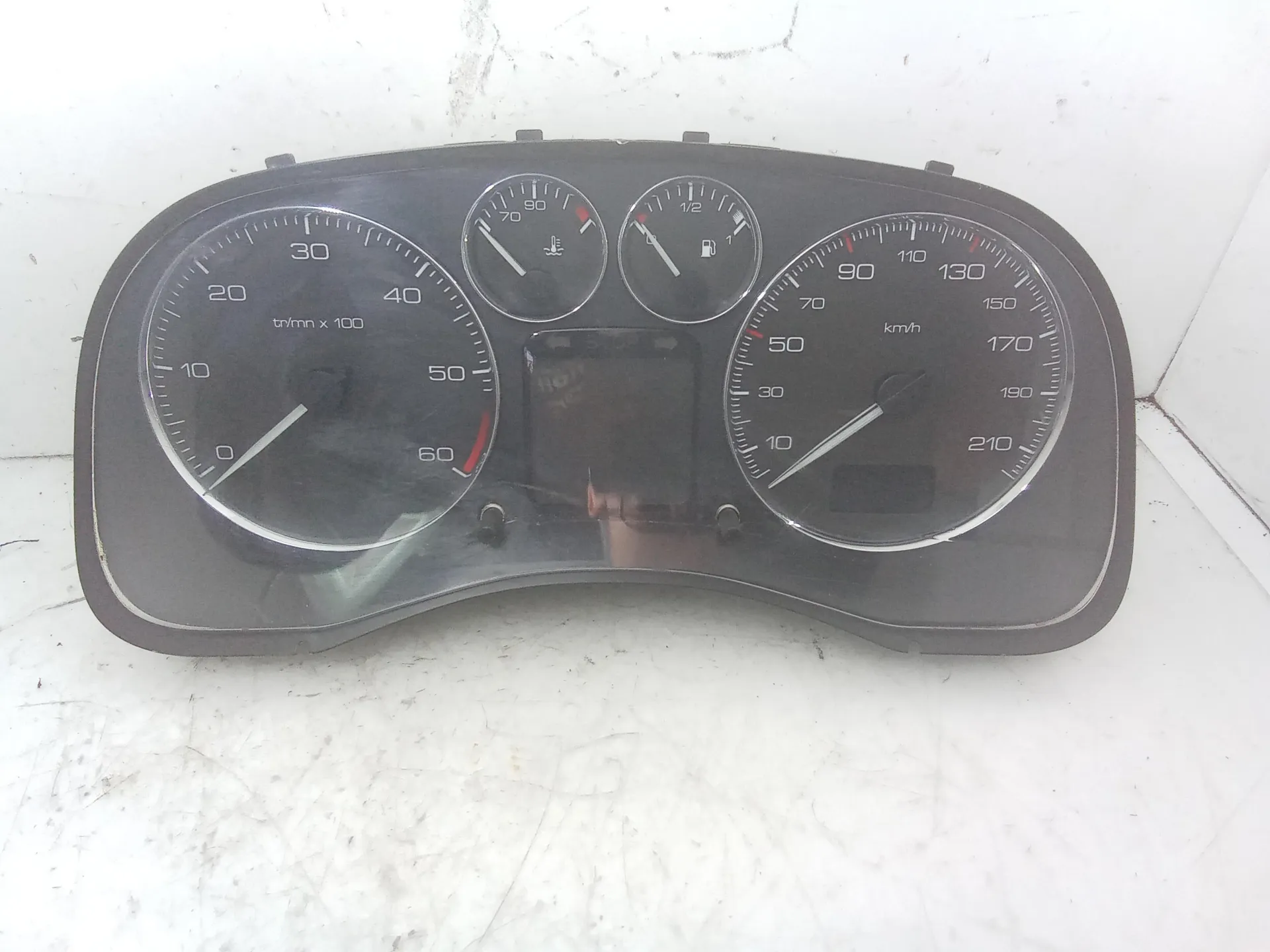 QUADRO STRUMENTI con codice P9654485280 da PEUGEOT 307 Berlina 2° Serie (05>)