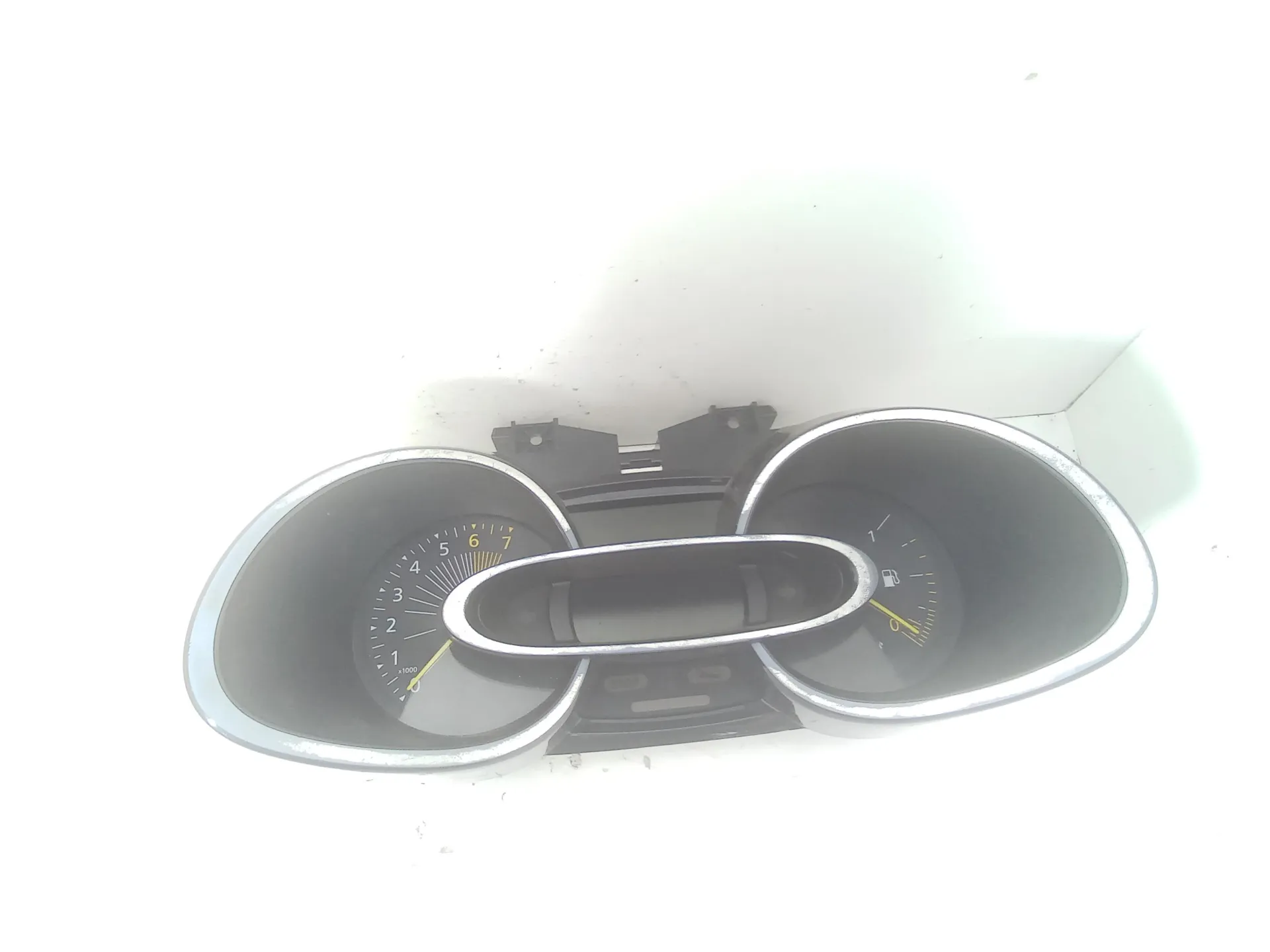 QUADRO STRUMENTI con codice 248109766r da RENAULT Clio Serie (08>15)