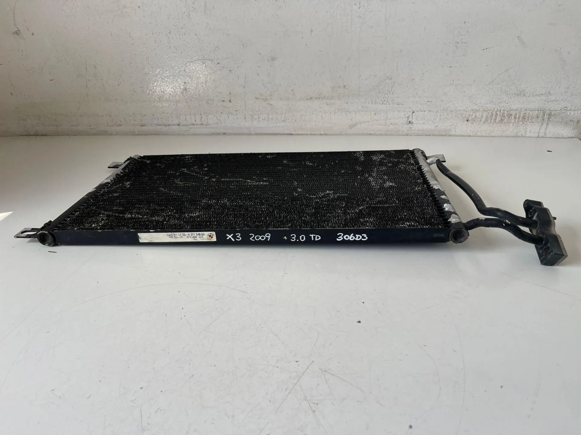 RADIATORE A/C con codice 837764804 da BMW X3 1° Serie Diesel 3000 (04>10)