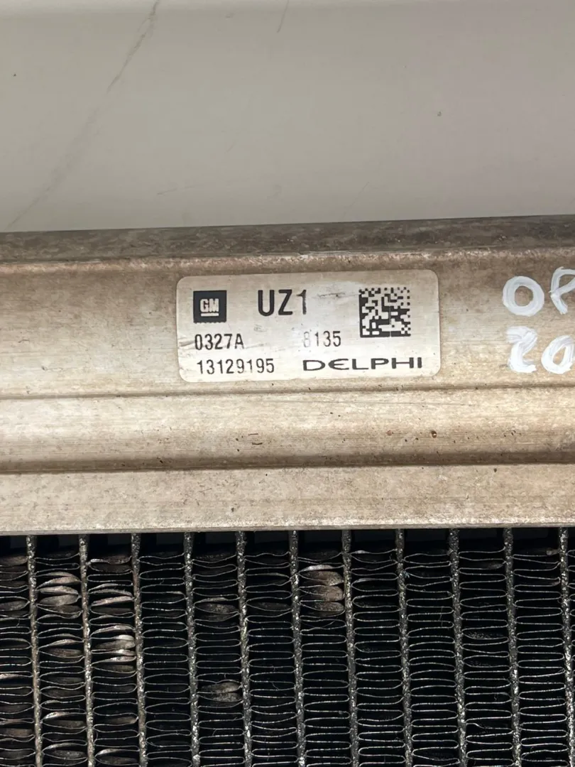 RADIATORE A/C con codice 13129195 da OPEL Astra H Berlina Diesel 1700 (04>07)