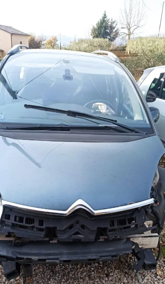 RICAMBI USATI AUTO con codice con codice motore 9H05/9H05 da CITROEN C4 Picasso Mk1 Diesel 1600 (06>13)