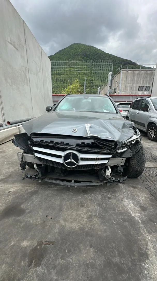 RICAMBI USATI AUTO con codice N.D. da MERCEDES Classe C S. Wagon W205 con codice motore 654916 Diesel 1600 (14>)