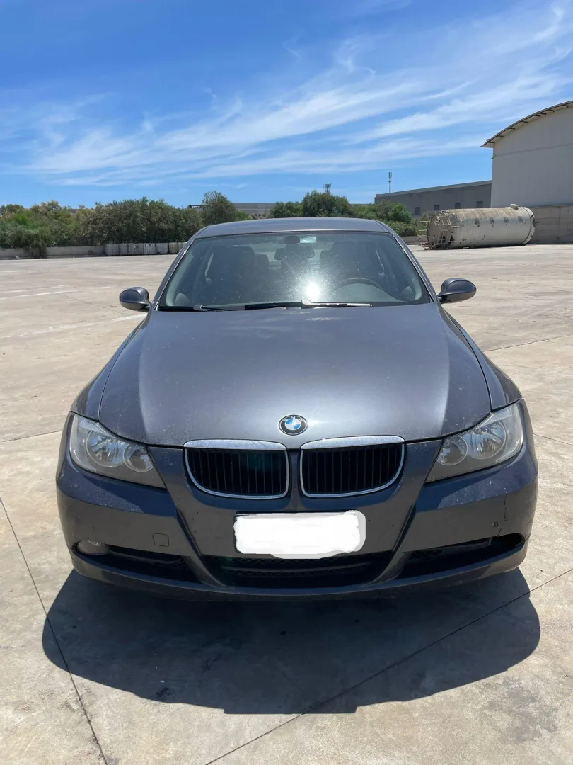 RICAMBI USATI AUTO con codice con codice motore 204D4 da BMW Serie 3 E90 Berlina Diesel 2000