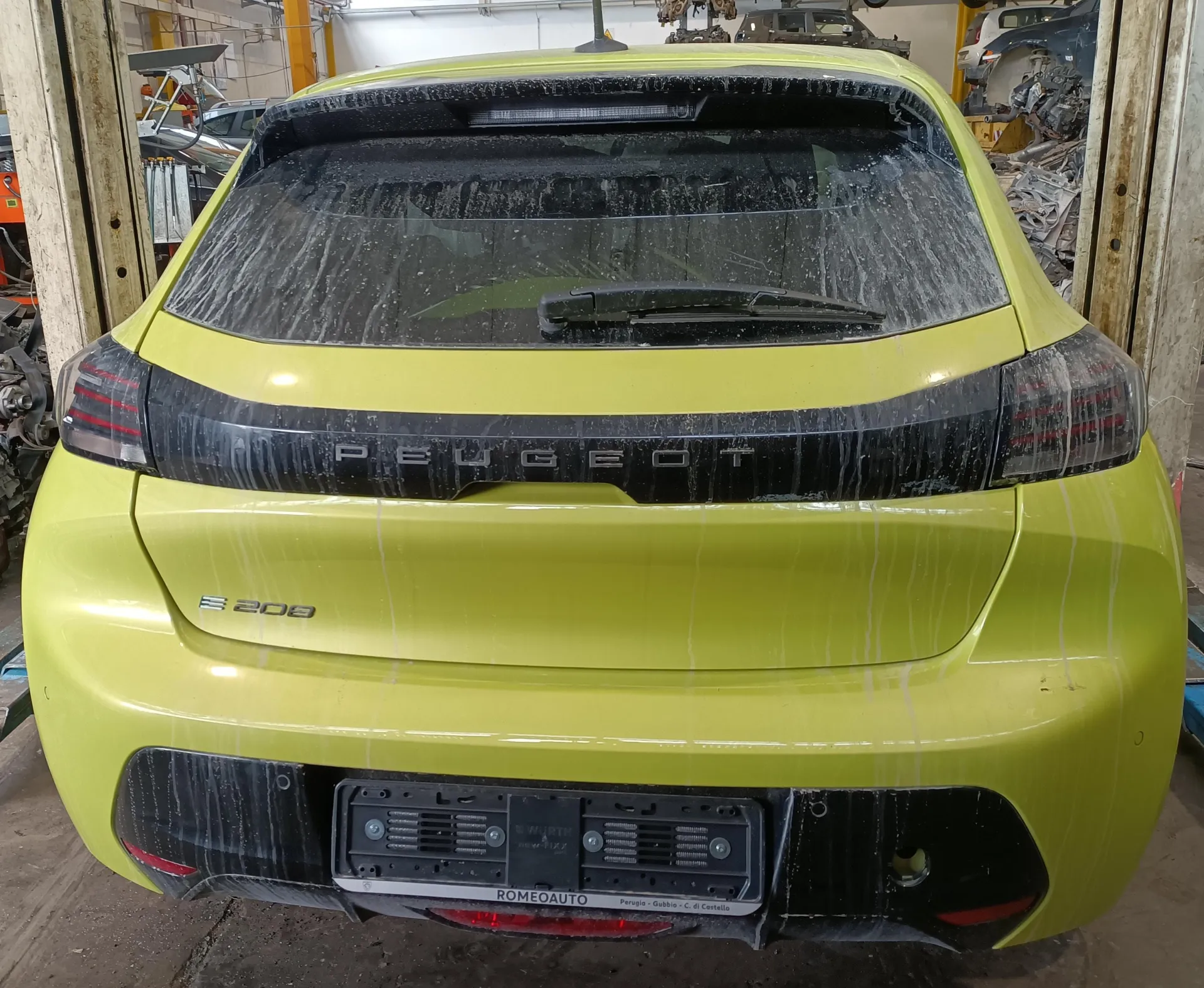 RICAMBI USATI AUTO PEUGEOT 208 Serie N.D ZKX (ZK01) Benzina (19>)