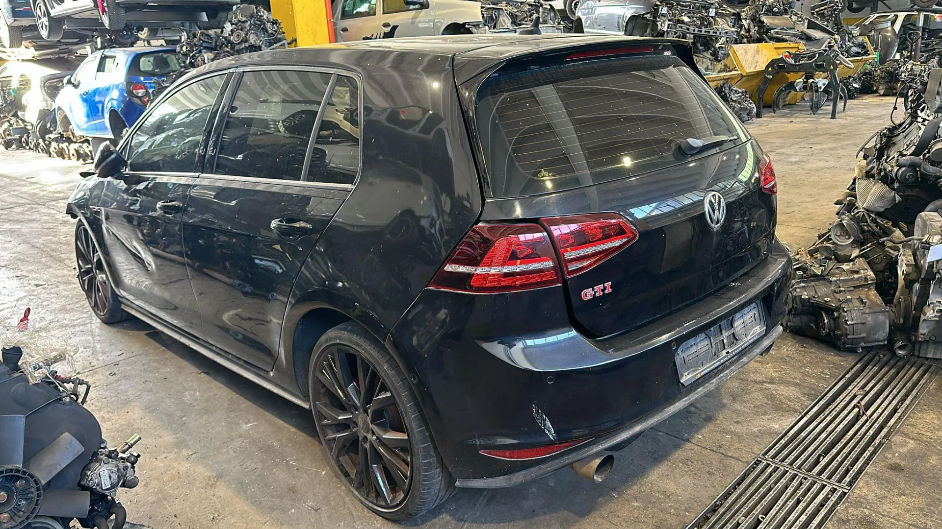 RICAMBI USATI AUTO VOLKSWAGEN Golf 7 Berlina CHHB, CNTC, CXCB, CXDA Benzina 2000 (12>)