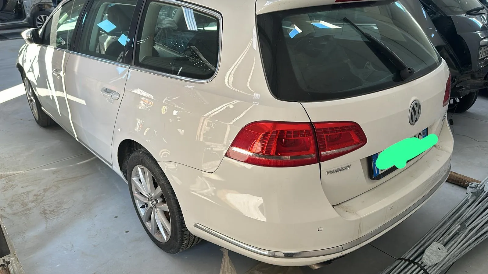 RICAMBI USATI AUTO VOLKSWAGEN Passat Variant 5° Serie N.D CFFB Diesel 2000 (10>)