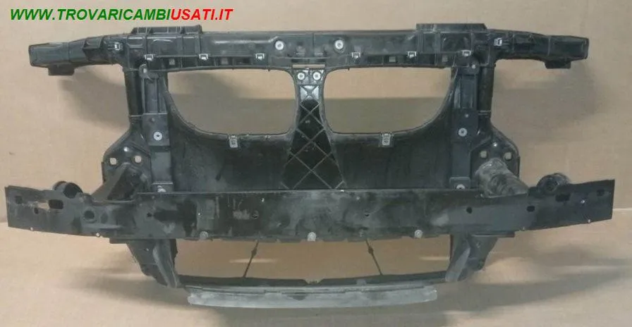RIVESTIMENTO ANT.INT.(in plastica) COMPLETO DI TRAVERSA