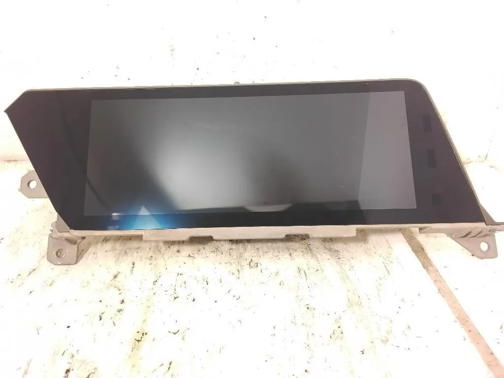 SCHERMO DISPLAY NAVIGATORE SOLO SCHERMO con codice 6550-9825932 da BMW Serie 1 F40 (19>)