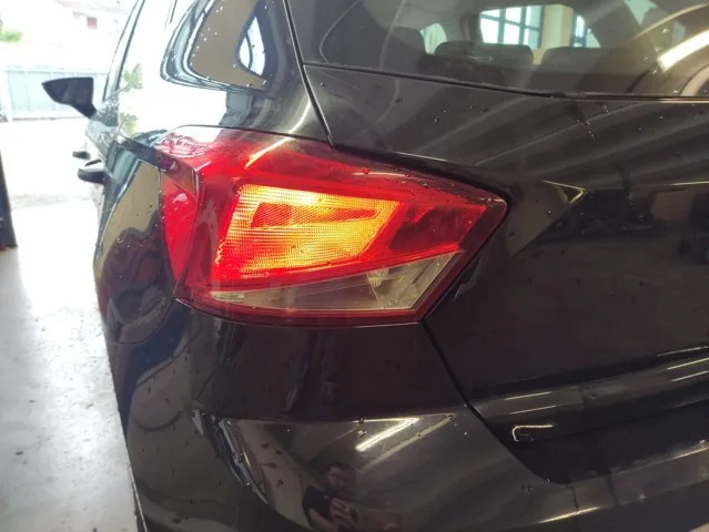 FANALE POST SX EST SEAT IBIZA 17>21