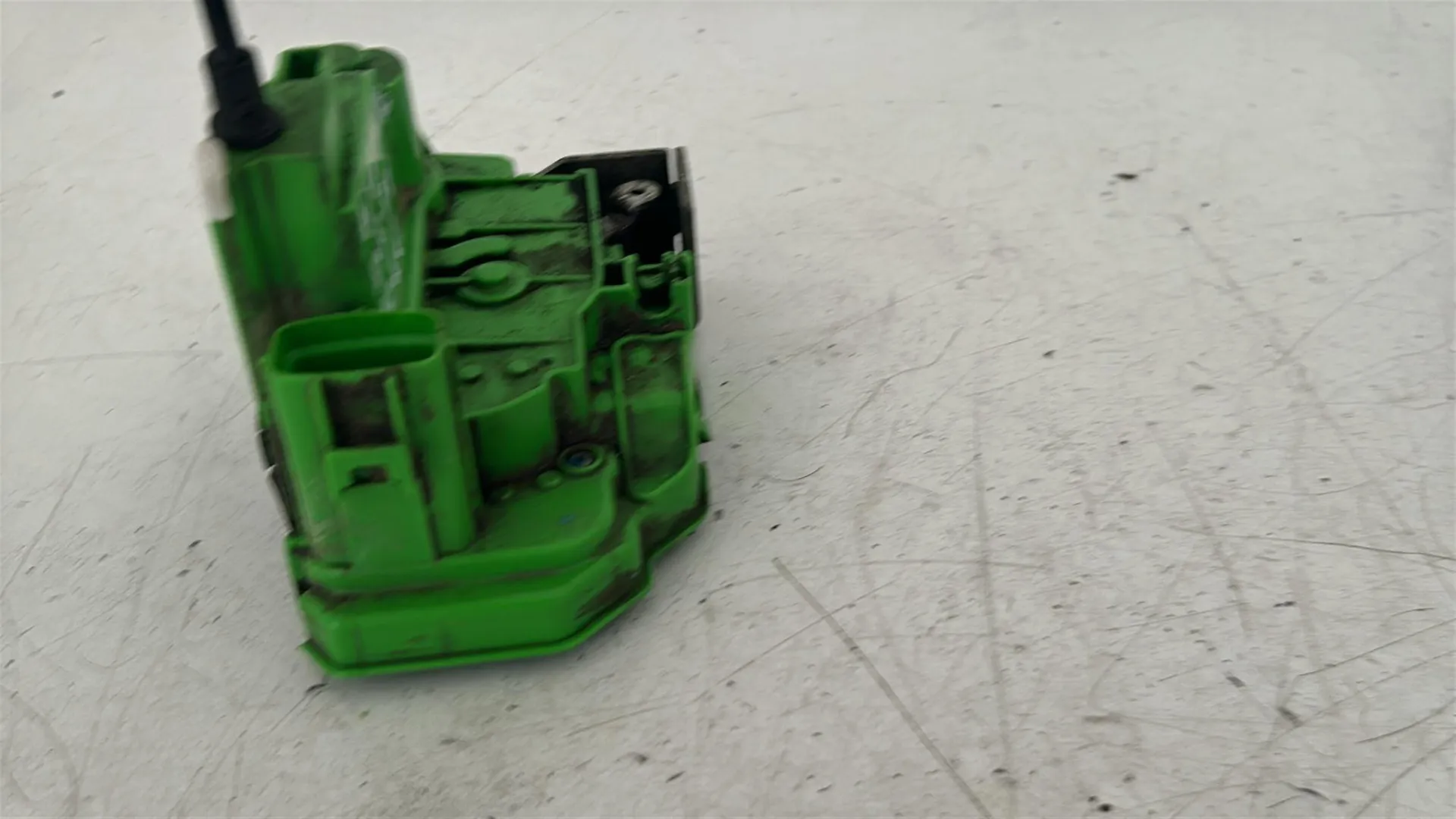 SERRATURA ANTERIORE DESTRA ALFA ROMEO Mito Serie (955_) 50522847 (08>)