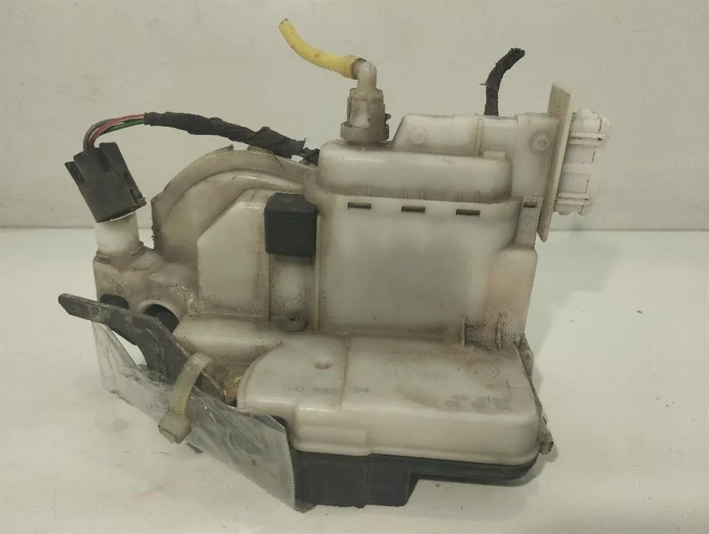 SERRATURA ANTERIORE DESTRA VOLKSWAGEN Golf 3 Berlina 1H1837016L AHU (91>97)