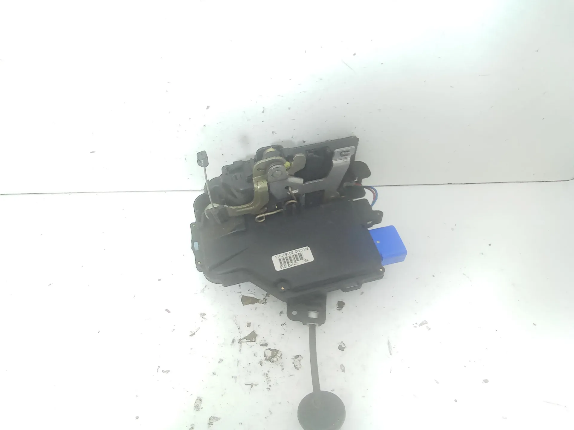 SERRATURA ANTERIORE DESTRA con codice 3d1837015 da VOLKSWAGEN Golf 5 Berlina (03>08)