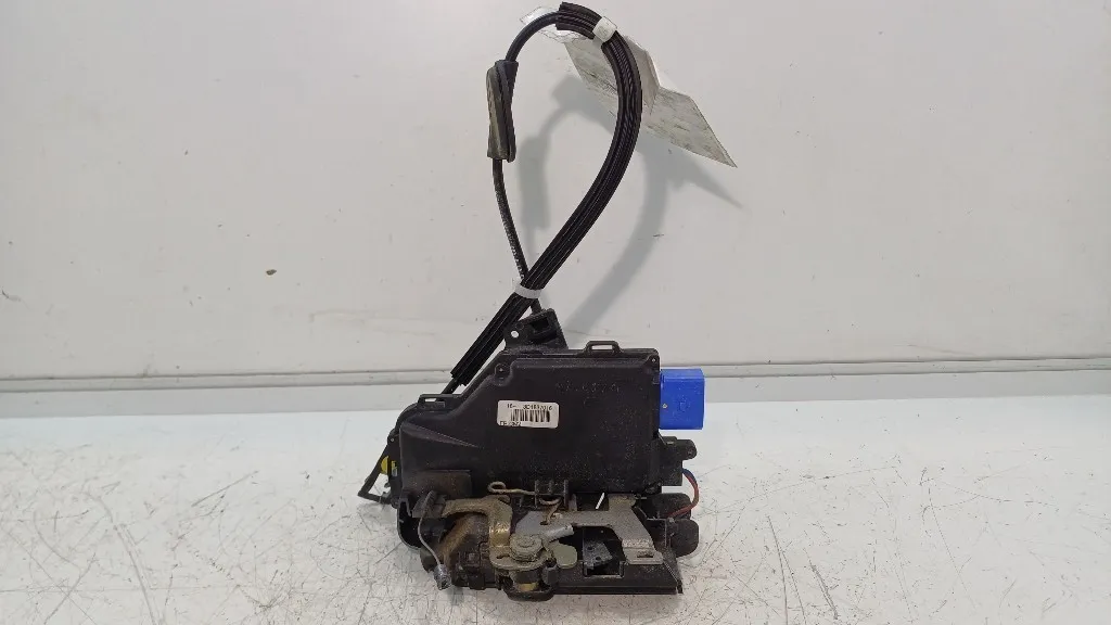 SERRATURA ANTERIORE DESTRA VOLKSWAGEN Golf 5 Plus 3D1837016A BKC (04>13)