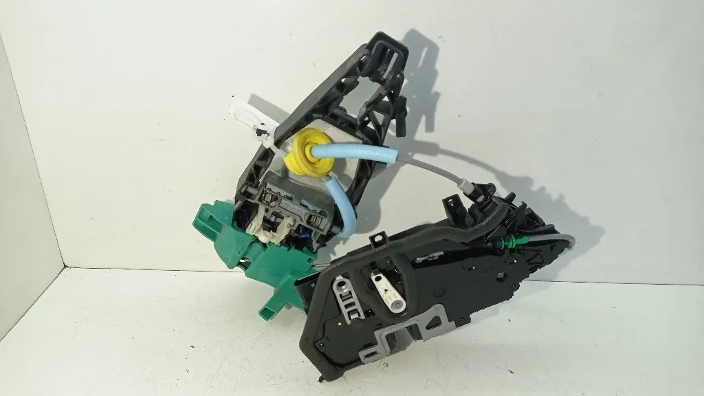 SERRATURA ANTERIORE SINISTRA BMW Serie 1 F40 51217956135 B37C15A (19>)