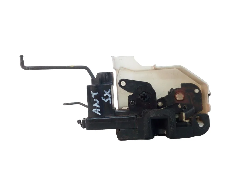 SERRATURA ANTERIORE SINISTRA con codice 813101C000 da HYUNDAI Getz 1° Serie (02>05)