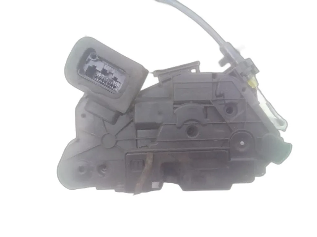 SERRATURA ANTERIORE SINISTRA con codice 5K1837015E da VOLKSWAGEN Golf 7 Berlina (12>)