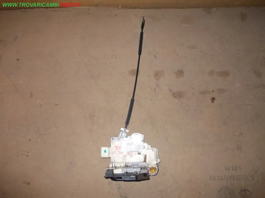 SERRATURA PORTA ANT.S. 9 FILI SPINA BIANCA SEAT IBIZA (6J) 5p / SC 3p