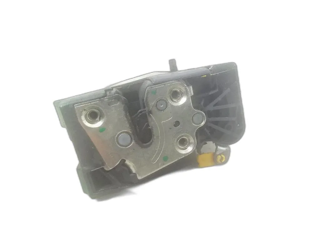 SERRATURA PORTIERA POSTERIORE SINISTRA INFERIORE con codice 825033585RC da DACIA Sandero Serie STEPWAY K9K792 diesel 1461 (12>)