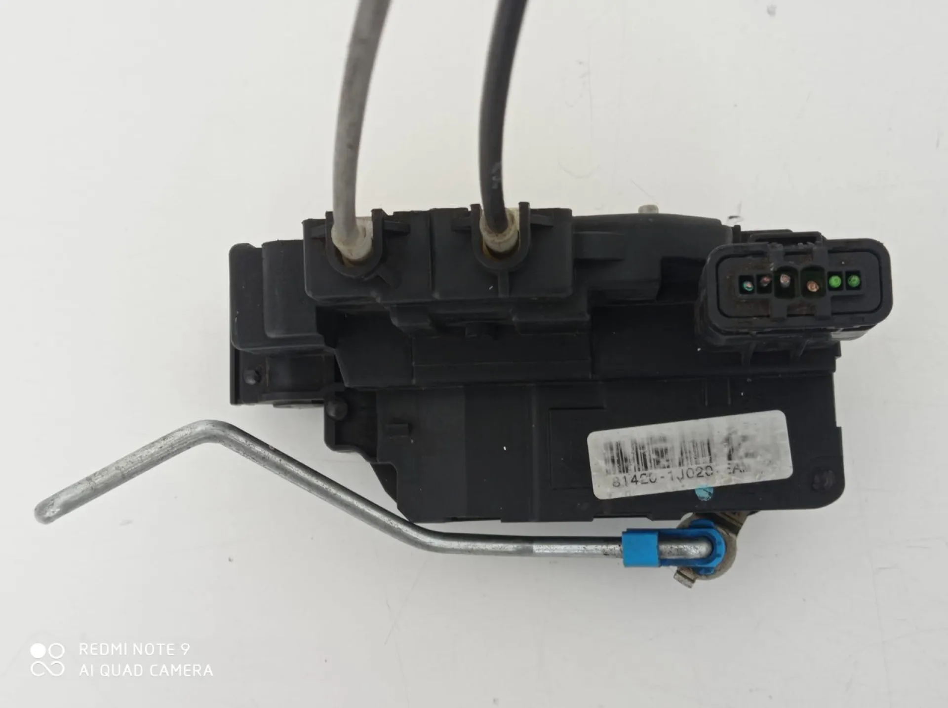 SERRATURA POSTERIORE DESTRA con codice 81420-1J020 da HYUNDAI i20 Serie (12>18)