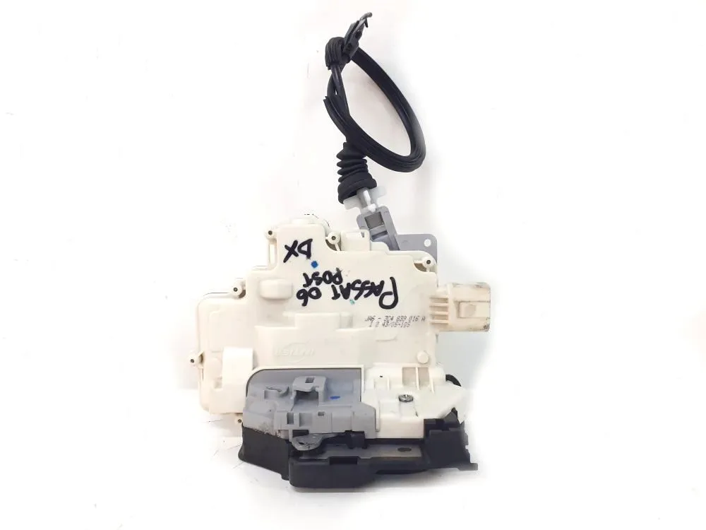 SERRATURA POSTERIORE DESTRA con codice 3C4839016A da VOLKSWAGEN Passat Berlina 4° Serie (05>10)