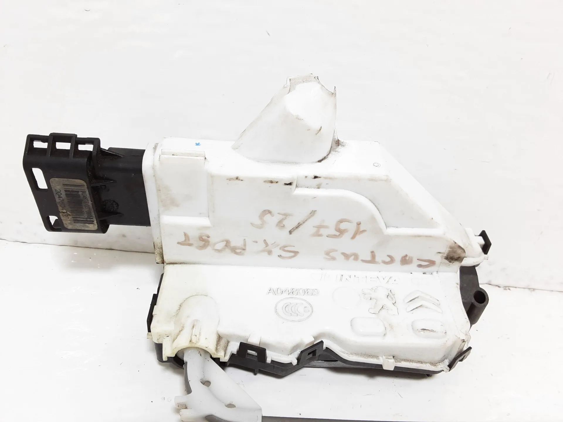 SERRATURA POSTERIORE SINISTRA con codice 5385A1883J8 da PEUGEOT 208 Serie (12>19)