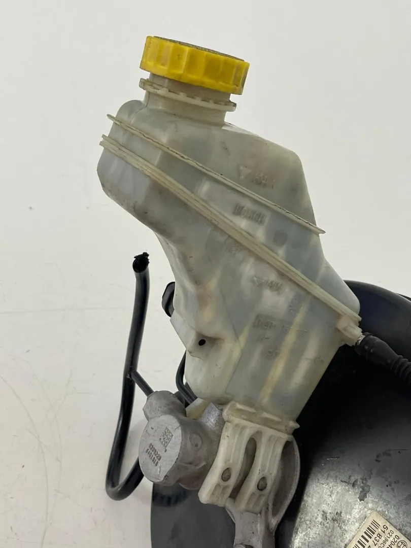 SERVOFRENO con codice 51837274 da ALFA ROMEO Mito Serie (955_) con codice motore 955A3000/955A3000 Diesel 1600 (08>)