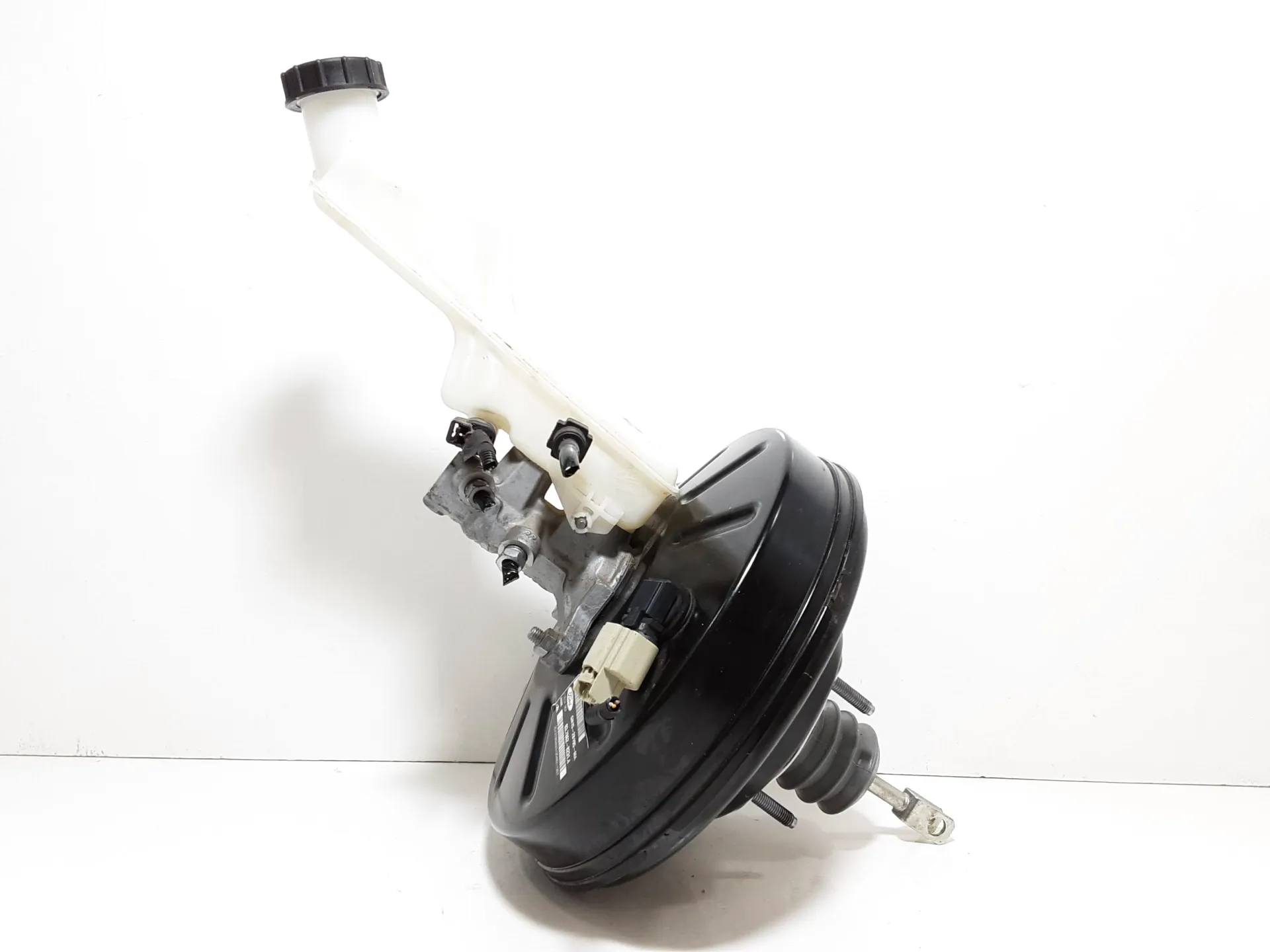 SERVOFRENO con codice GN152B195MA da FORD EcoSport Serie SFJL Benzina 1000 (15>)