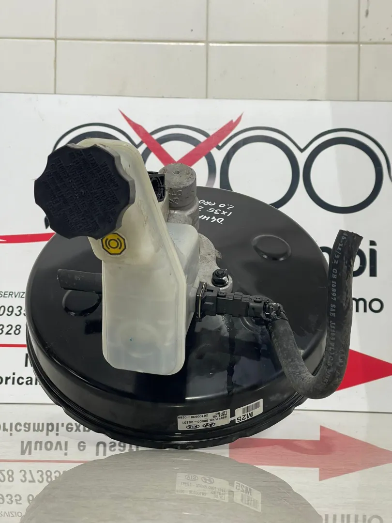 SERVOFRENO con codice 58500-2S251 da HYUNDAI iX35 1° Serie Diesel 2000 (10>)