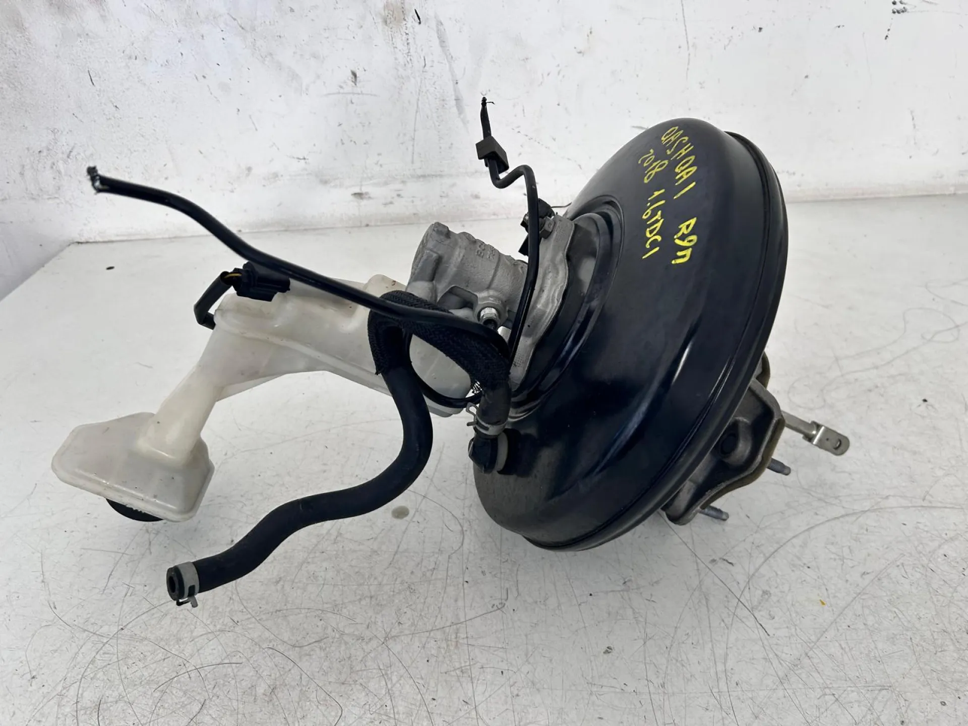 SERVOFRENO con codice 460074EH2A da NISSAN Qashqai Serie Diesel 1600 (14>)