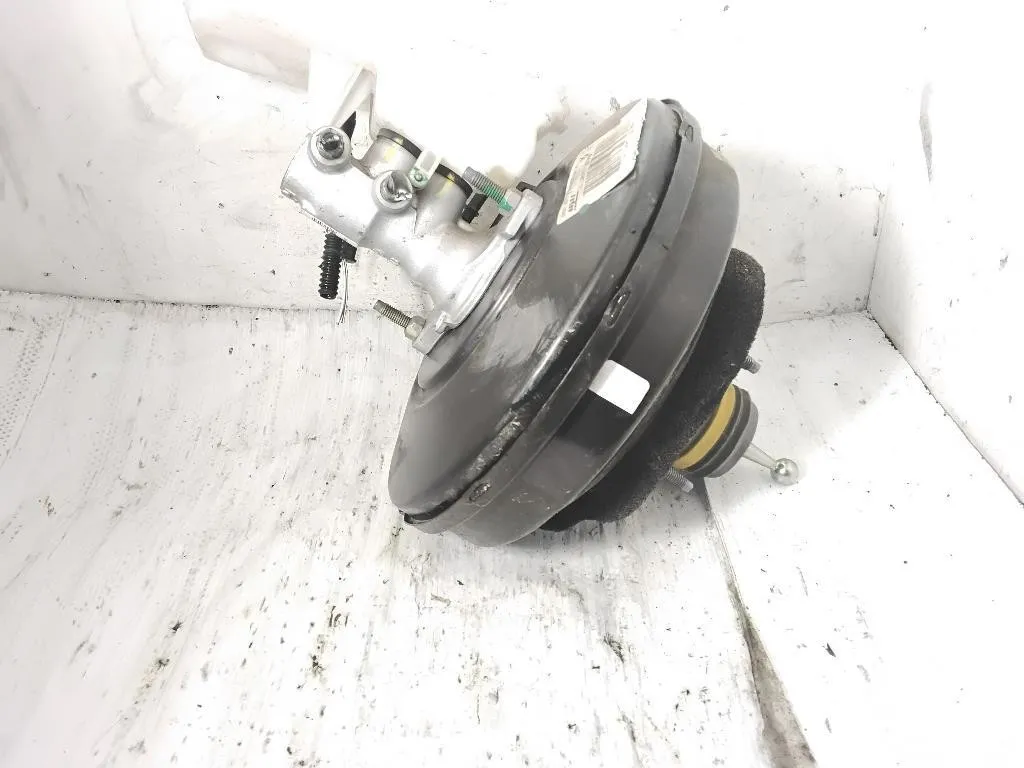 SERVOFRENO con codice 9813761080 da OPEL Crossland Serie (X) D15DT (DV5RD) diesel 1499 (17>)