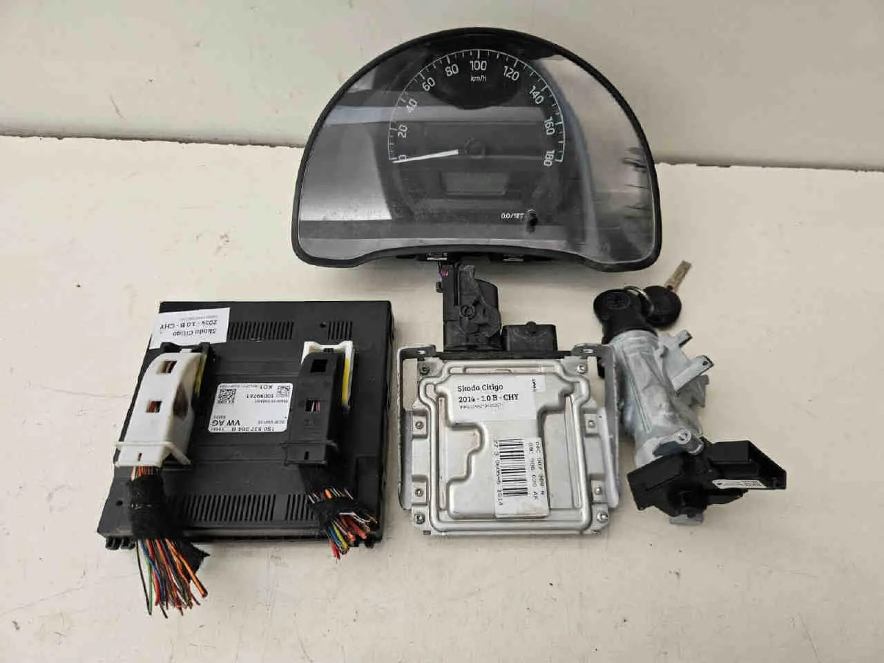 Kit Centralina Motore SKODA Citigo 1° Serie del 2011  CODICE RICAMBIO : 1s0937084b