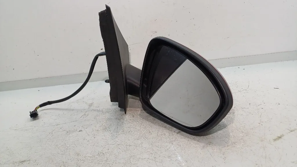 SPECCHIETTO RETROVISORE DESTRO DACIA Sandero Serie 963015986R H4D480 (21>)