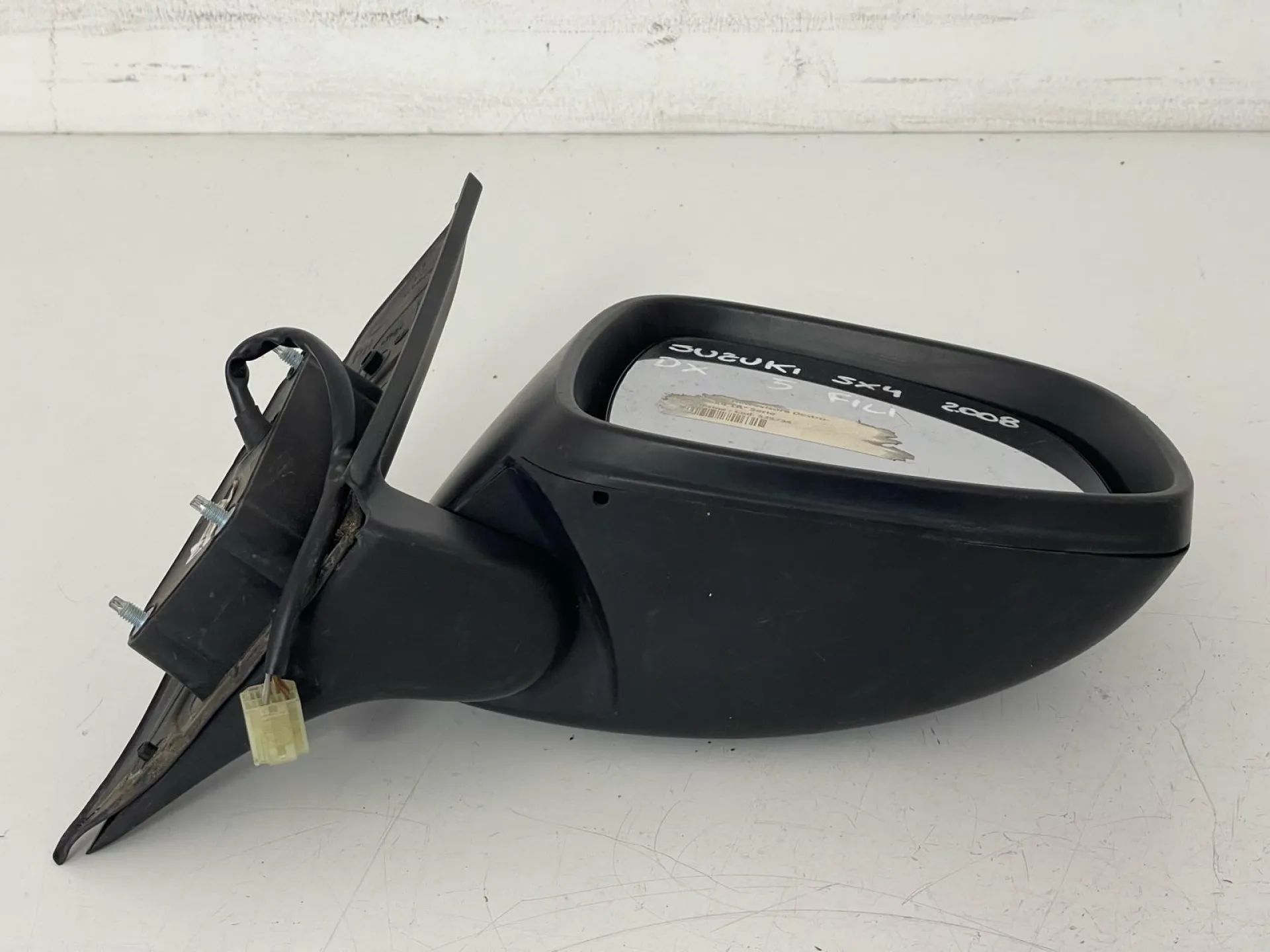SPECCHIETTO RETROVISORE DESTRO con codice 84701-79J70/ZCH da SUZUKI SX4 1° Serie (06>)