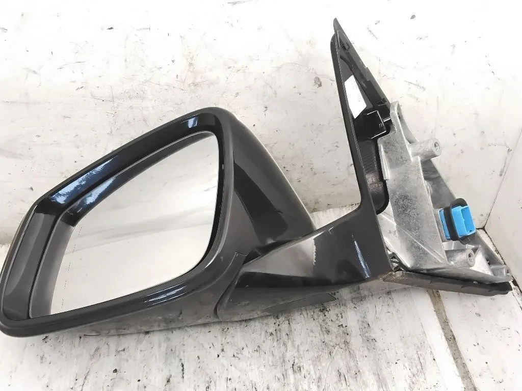 SPECCHIETTO RETROVISORE SINISTRO con codice X0192103 da BMW Serie 1 F40 (19>)