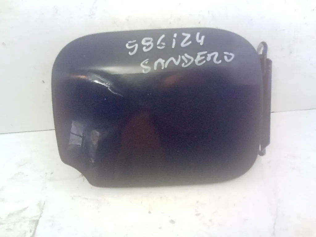 SPORTELLINO CARBURANTE con codice 148067154R da DACIA Sandero Serie II (12>20)