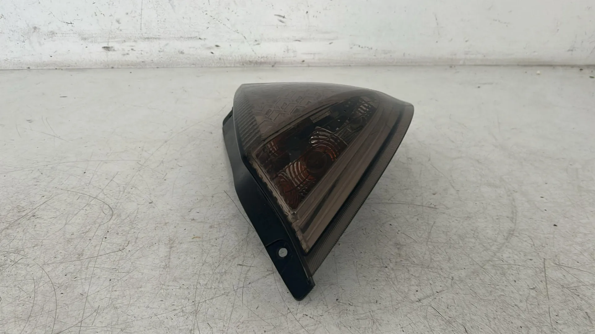 STOP FANALE POSTERIORE DESTRO con codice 01985191 da FORD Fiesta 6° Serie (08>17)