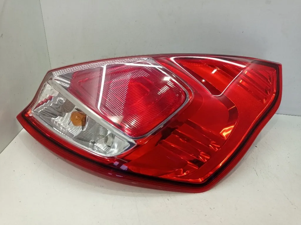 STOP FANALE POSTERIORE DESTRO FORD Fiesta 6° Serie Restyling 1877010 RTJB/D (13>)