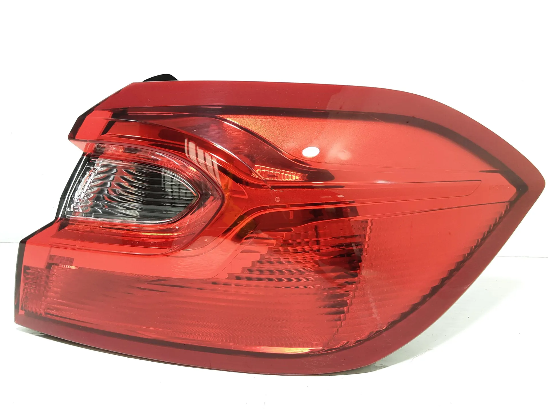 STOP FANALE POSTERIORE DESTRO con codice 479R7WJA8 da FORD Fiesta 7° Serie (17>>)